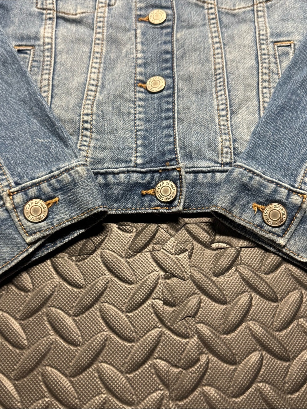 GAP Denim kids Medium Wash Jean Jacket Size Medium Regular - Picture 7 of 12
